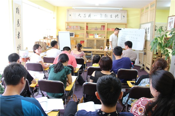 ���������������ͷ��ھ�����